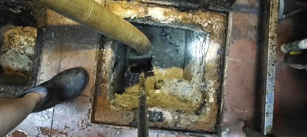 铜陵化油池清理-污水池清掏