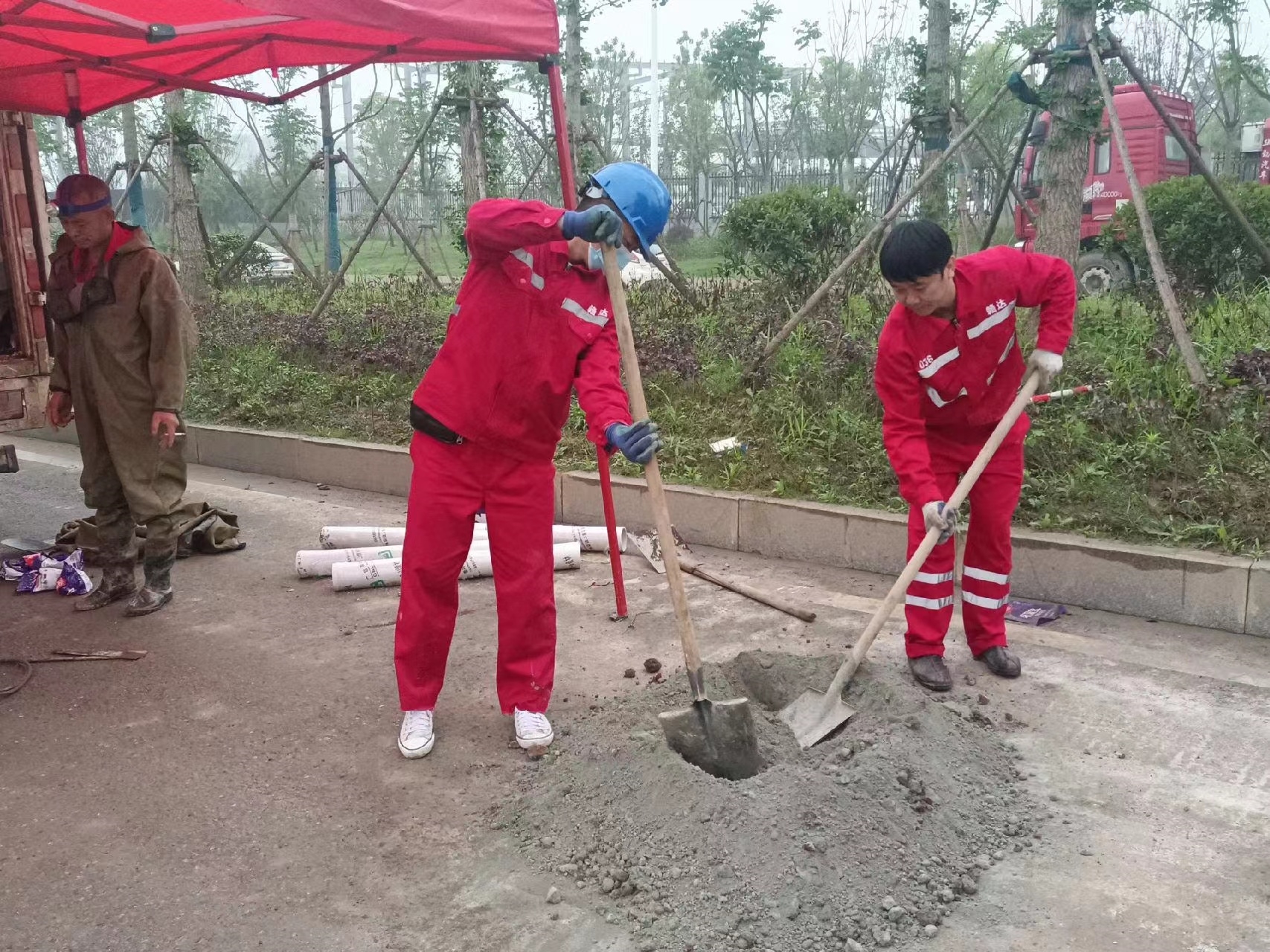 铜陵管道疏通哪家好】及时进行市政管道清淤